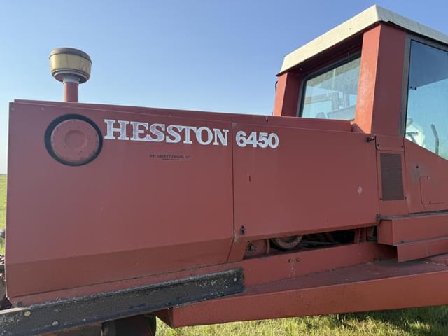 Image of Hesston 6450 equipment image 2
