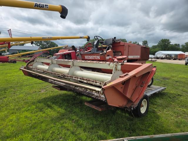 Image of Hesston 6450 equipment image 1