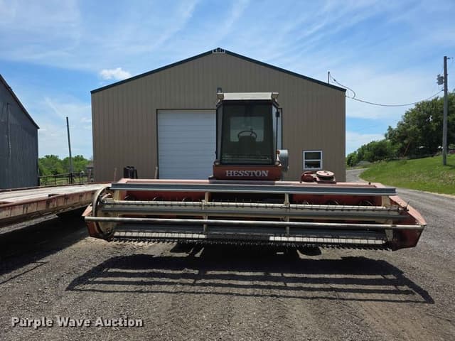 Image of Hesston 6450 equipment image 1