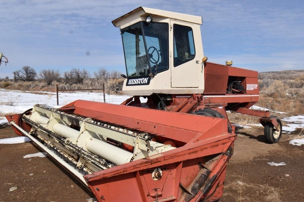 Main image Hesston 6600