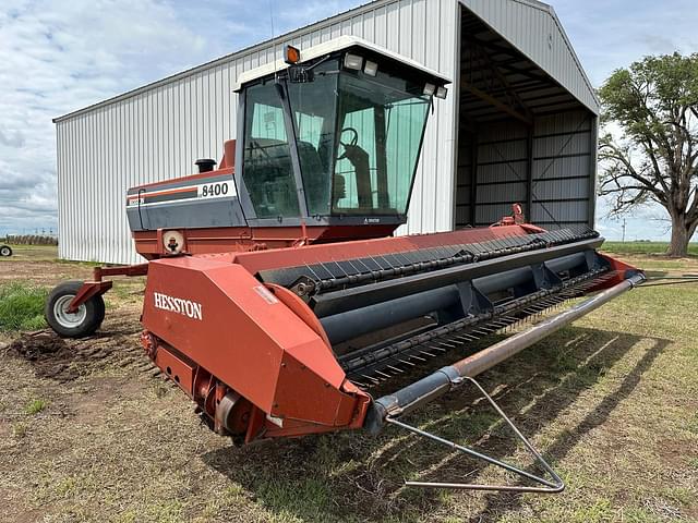 Image of Hesston 8400 equipment image 4