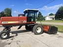 Hesston 8450 Image