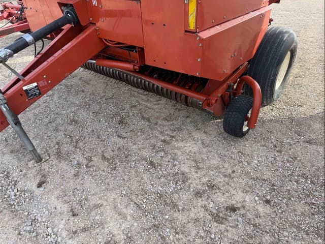 Image of Hesston 856A equipment image 3