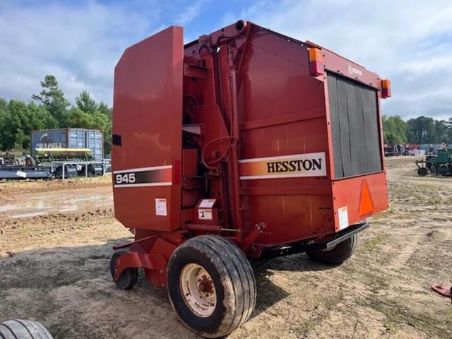 Image of Hesston 945 equipment image 3