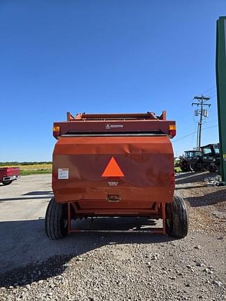 Image of Hesston 956 equipment image 2