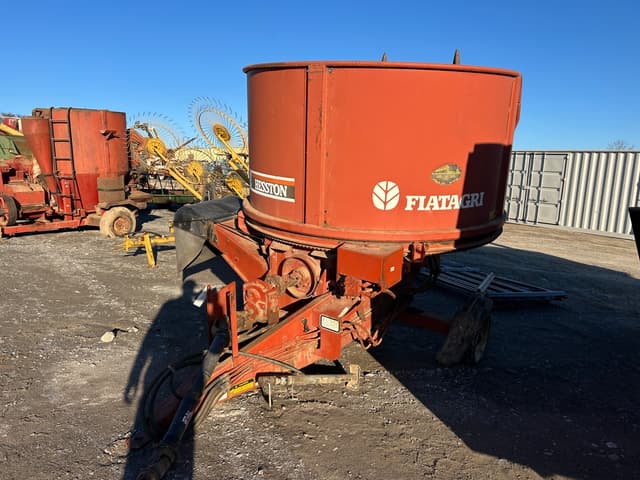 Image of Hesston BP20 equipment image 1