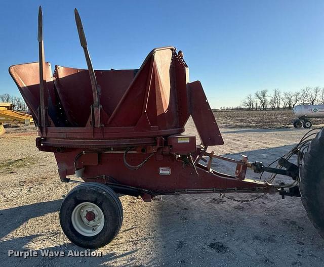 Image of Hesston BP25 equipment image 3