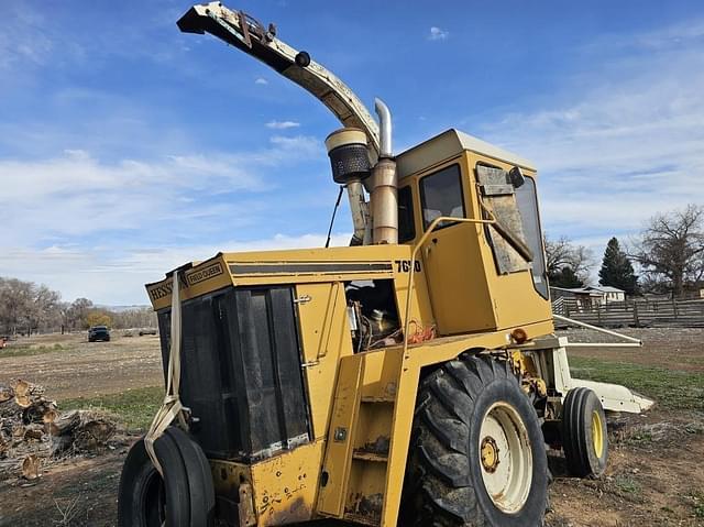 Image of Hesston 7650 equipment image 2