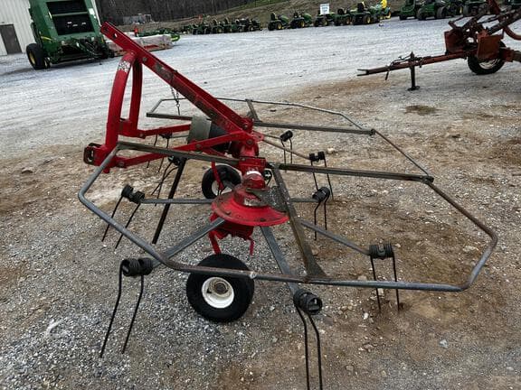 Image of Hesston Undetermined equipment image 3