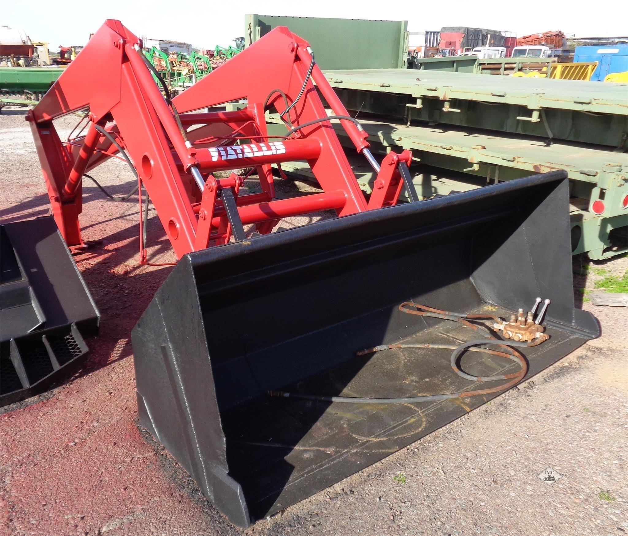 Fiat-Allis L375 Equipment Image0