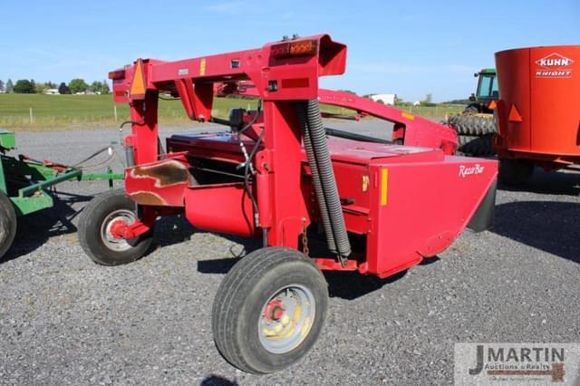Image of Massey Ferguson Hesston 1363 equipment image 2