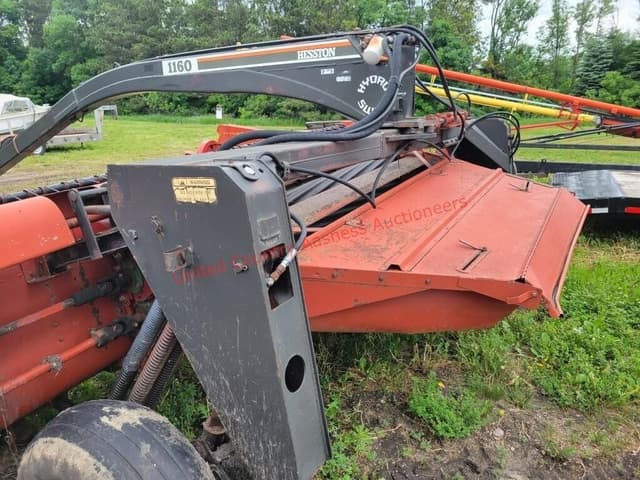 Image of Hesston 1160 equipment image 2