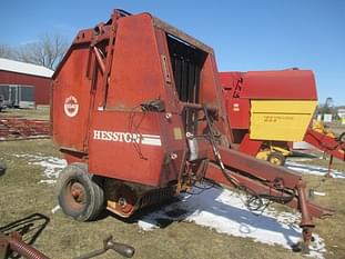 Hesston 5540 Equipment Image0