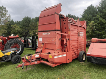 Main image Hesston 10