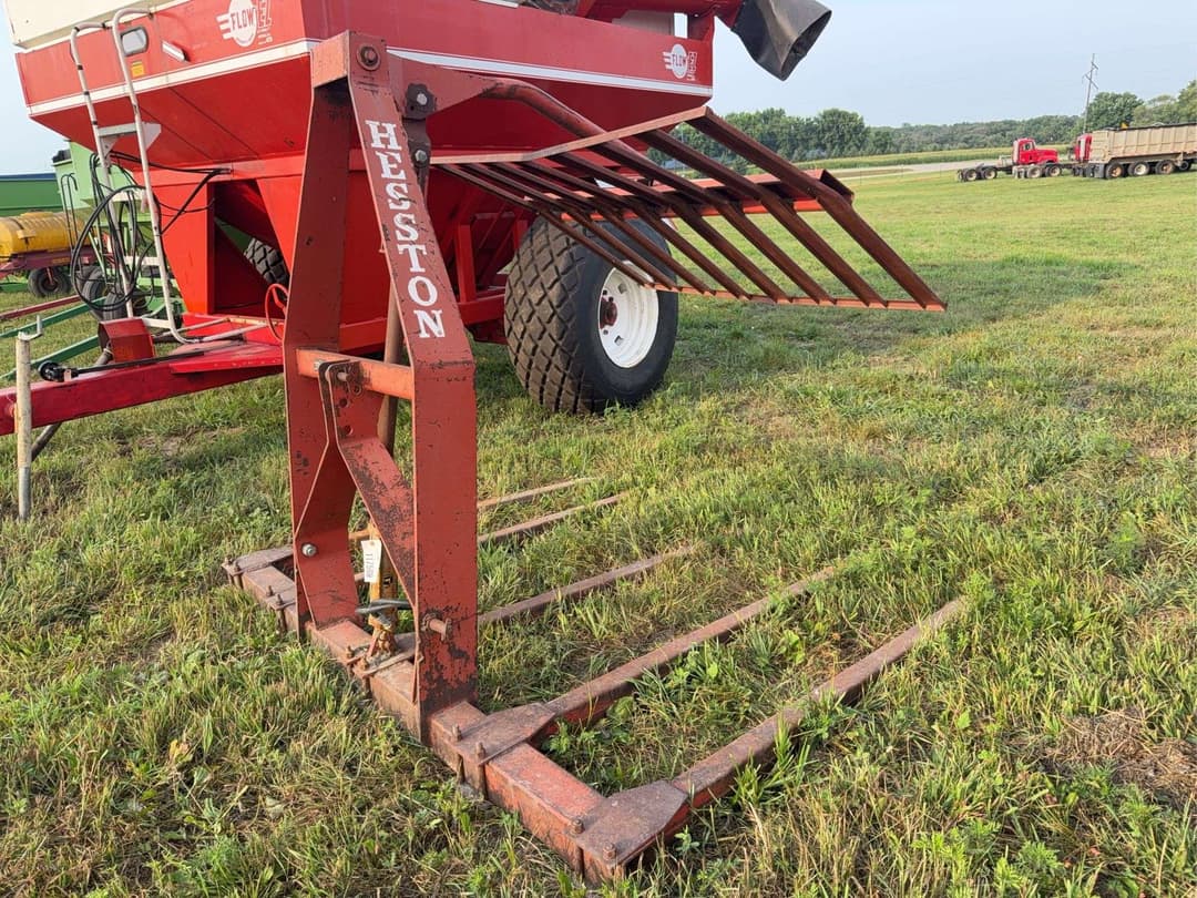 Image of Hesston StackMover 10 Primary image