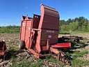Hesston Stakhand 10 Image