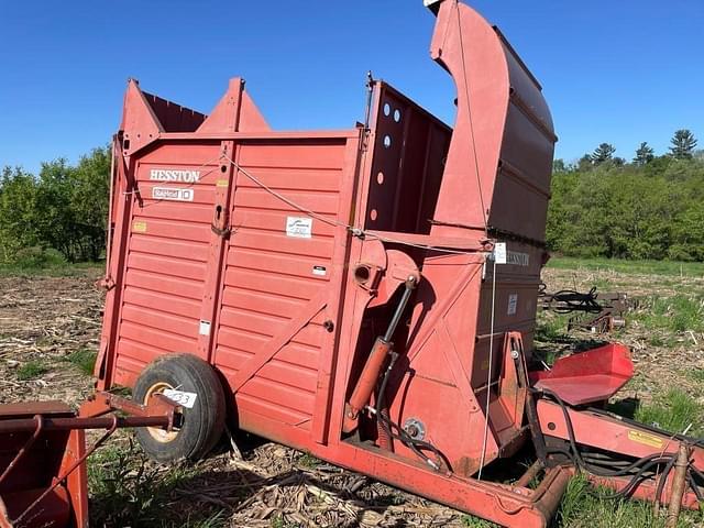 Image of Hesston Stakhand 10 equipment image 4
