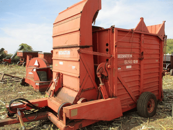 Main image Hesston Stakhand 10