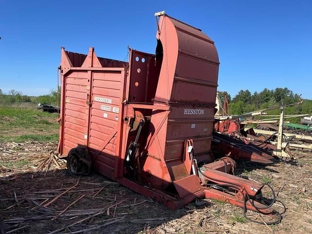 Image of Hesston Stakhand 10 equipment image 2