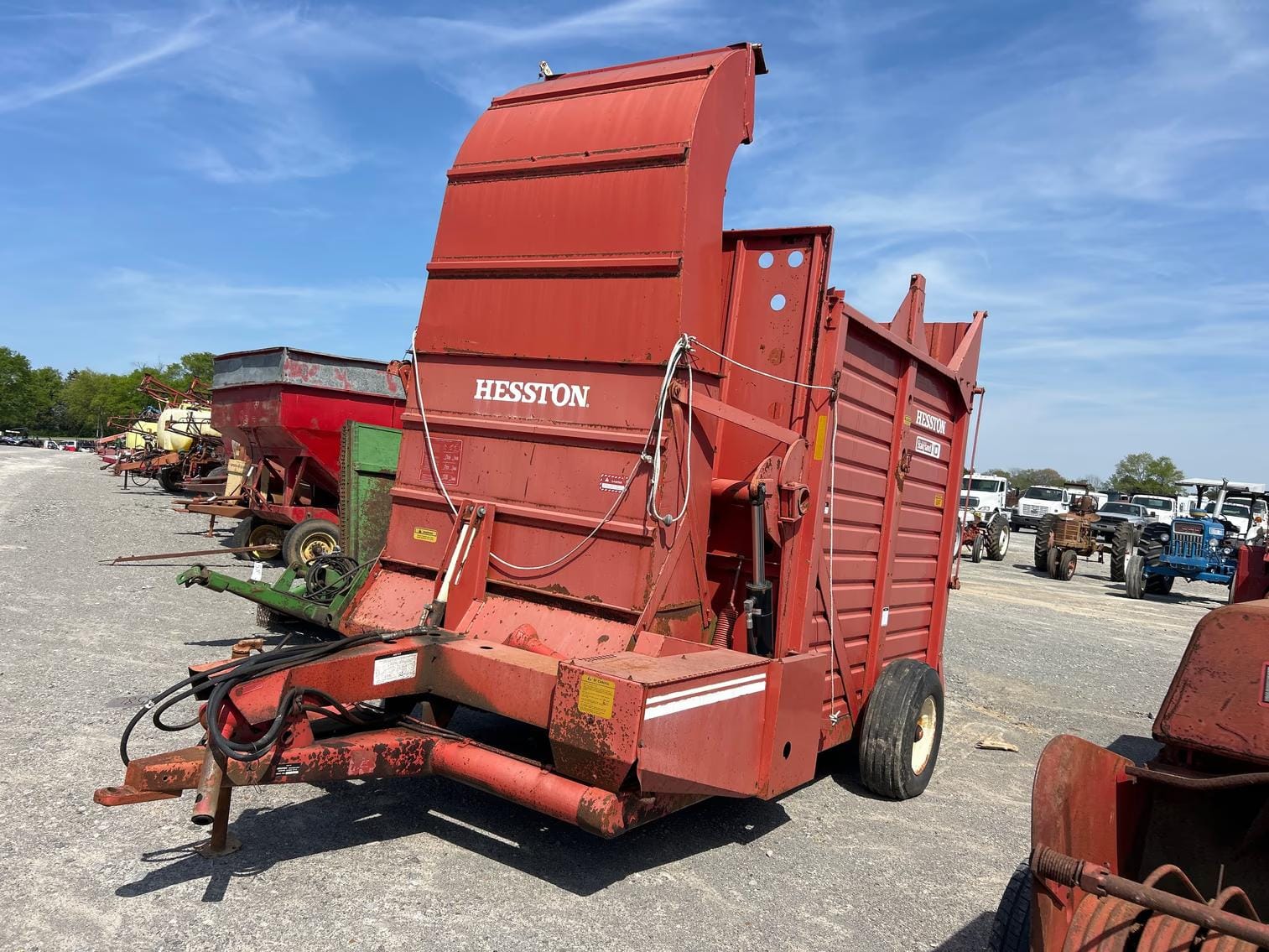 Hesston Stakhand 10 Equipment Image0