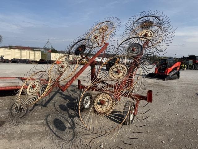 Image of Hesston V10 equipment image 3