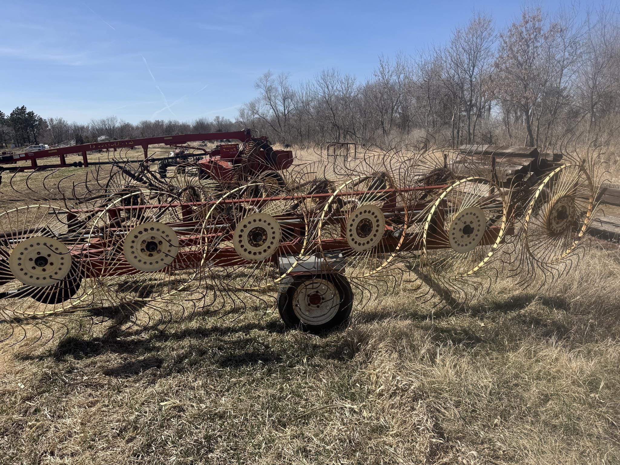 Main image Hesston V12