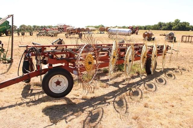 Image of Hesston 3991 equipment image 4