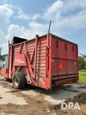 Image of Hesston 30A equipment image 2