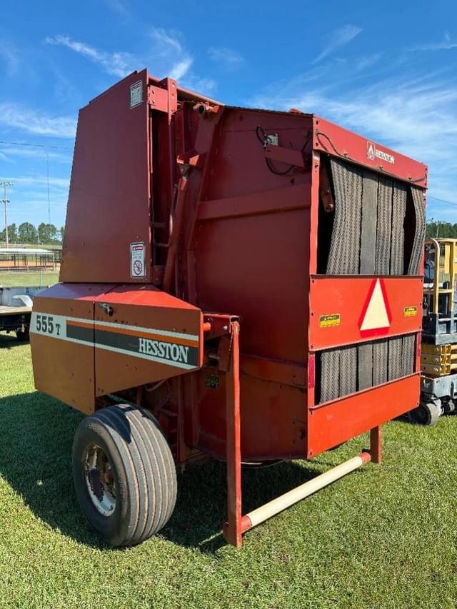 Image of Hesston 555T equipment image 3