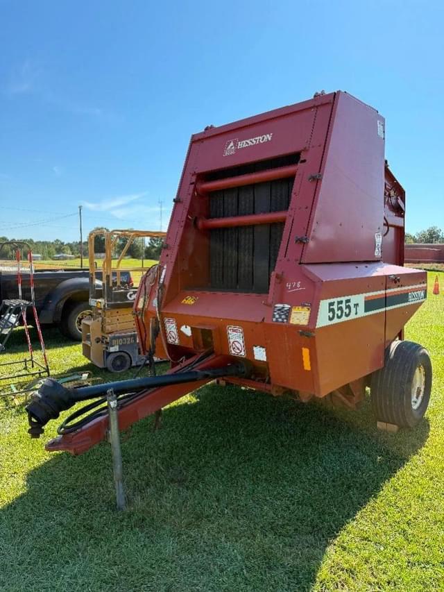 Image of Hesston 555T equipment image 1