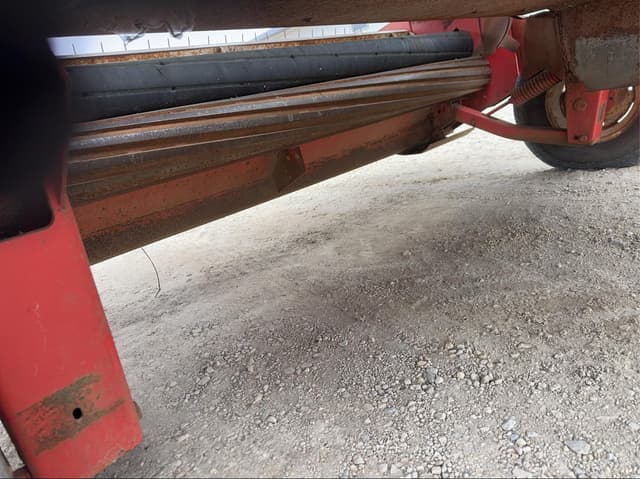 Image of Hesston PT-10 equipment image 4