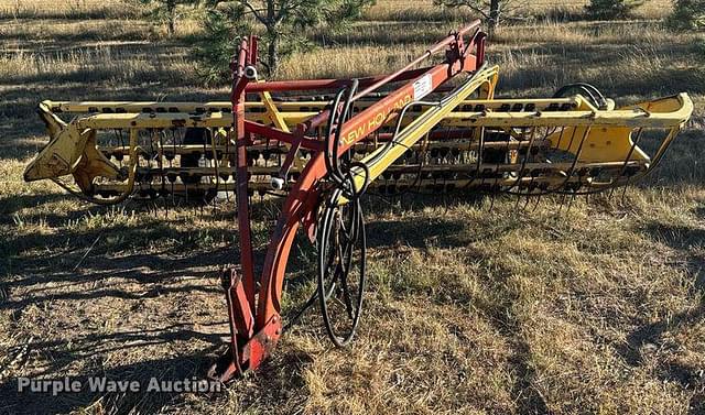 Image of New Holland 258 equipment image 1