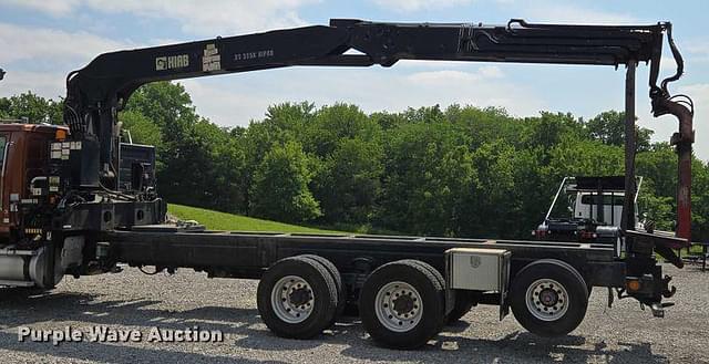 Image of Hiab 335K equipment image 3