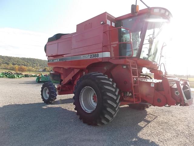 Image of Case IH 2388 equipment image 3