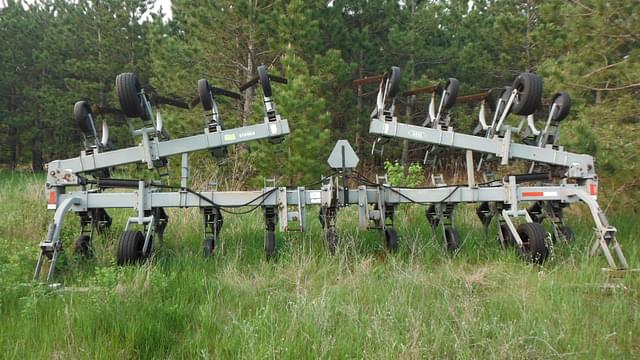Image of Hiniker 1000 equipment image 1