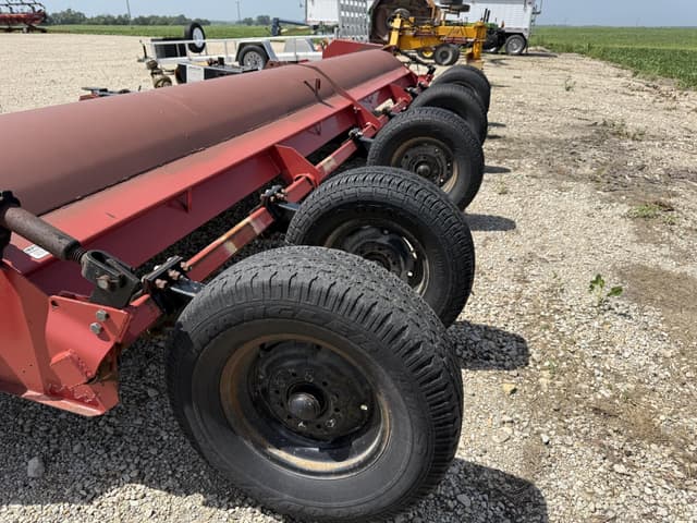 Image of Hiniker 1700 equipment image 4
