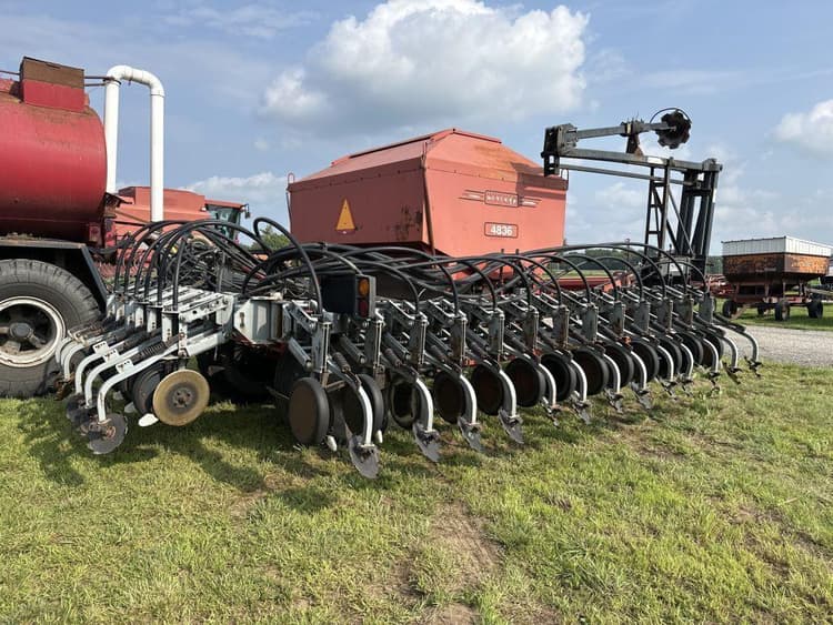 Hiniker 4836 Planting Air Seeders or Carts for Sale Tractor Zoom