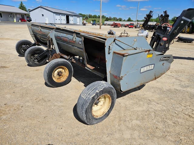 Image of Hiniker 5600 equipment image 4