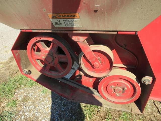 Image of Hiniker 5600 equipment image 4