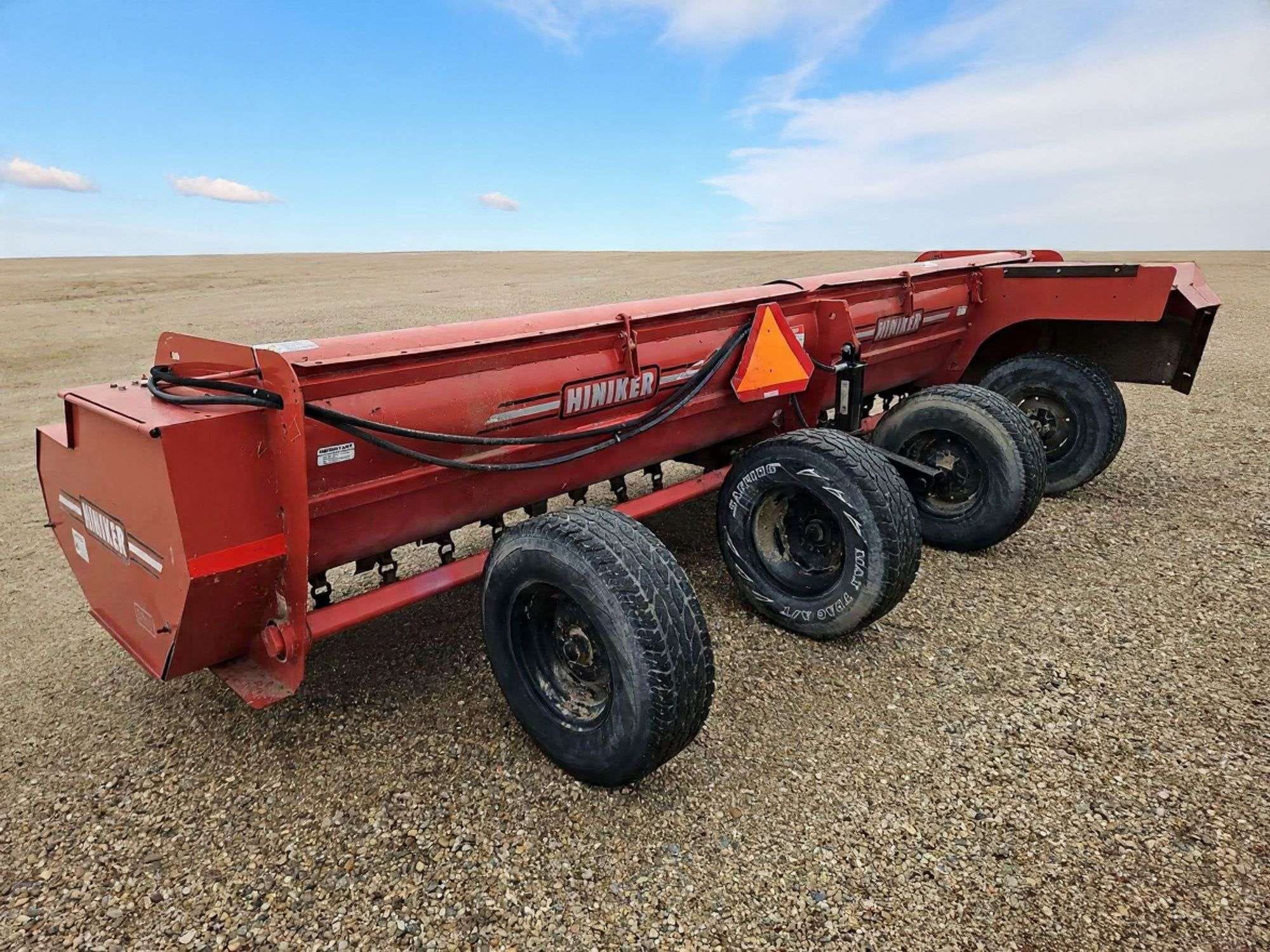 Hiniker 5610 Equipment Image0