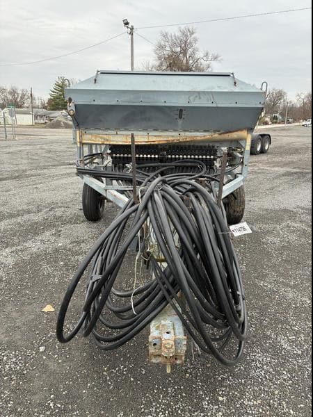 Image of Hiniker 5800 equipment image 1