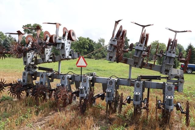 Image of Hiniker 6000 equipment image 2