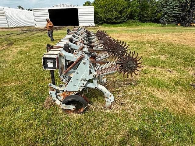 Image of Hiniker 6000 equipment image 1