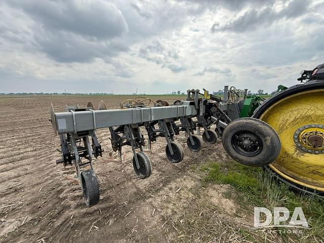 Image of Hiniker 1000 equipment image 4
