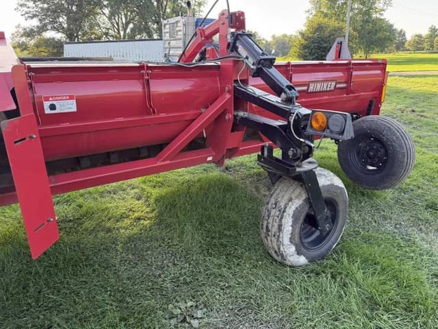 Image of Hiniker 5630 equipment image 1