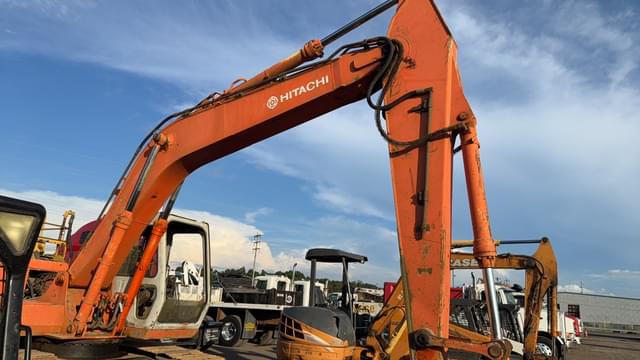 Image of Hitachi EX150 equipment image 3
