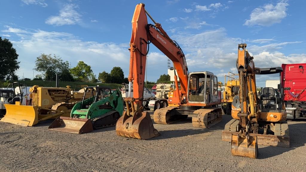 Image of Hitachi EX150 Primary image