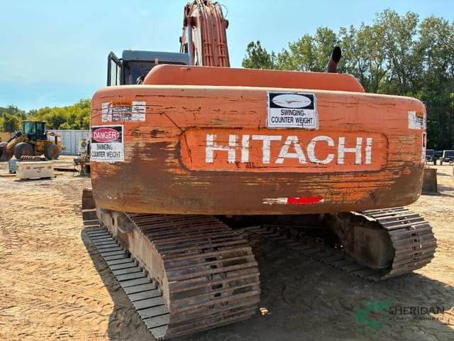 Image of Hitachi EX200LC-3 equipment image 4