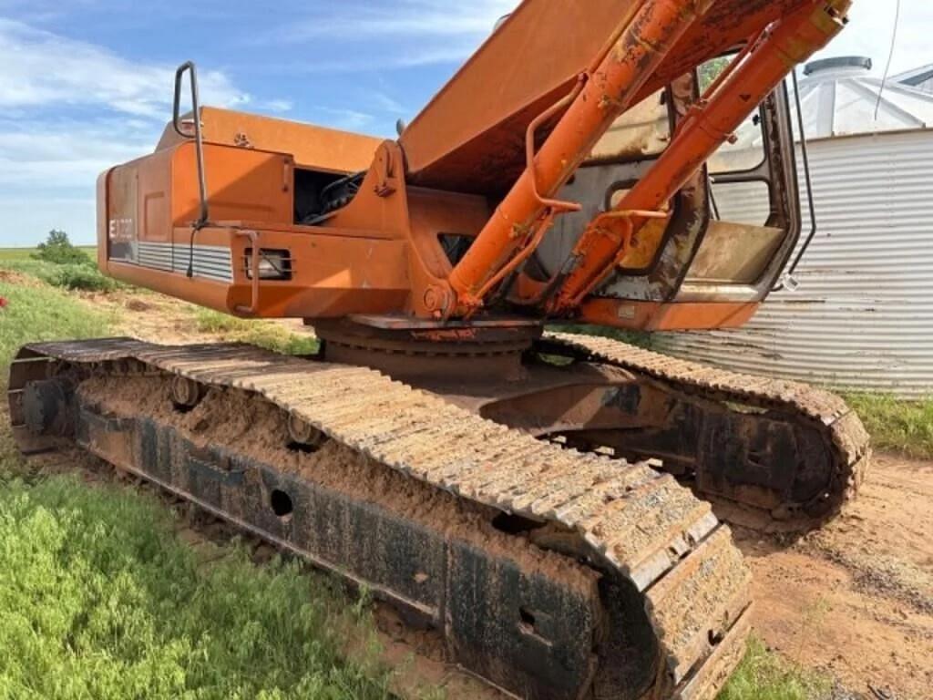 Image of Hitachi EX220 Primary image
