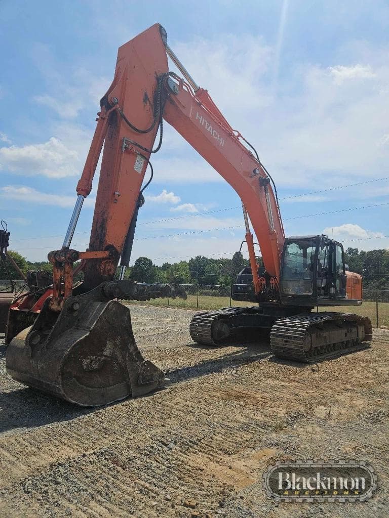 Image of Hitachi ZAXIS350LC Primary image
